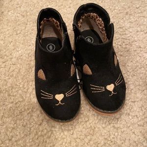 Toddler girl cat and jack boots